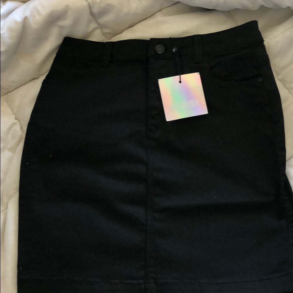 Black mini skirt